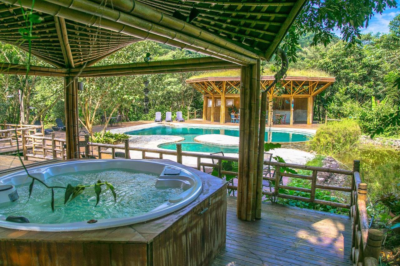 Banana Bamboo Ecolodge Ubatumirim Exterior foto