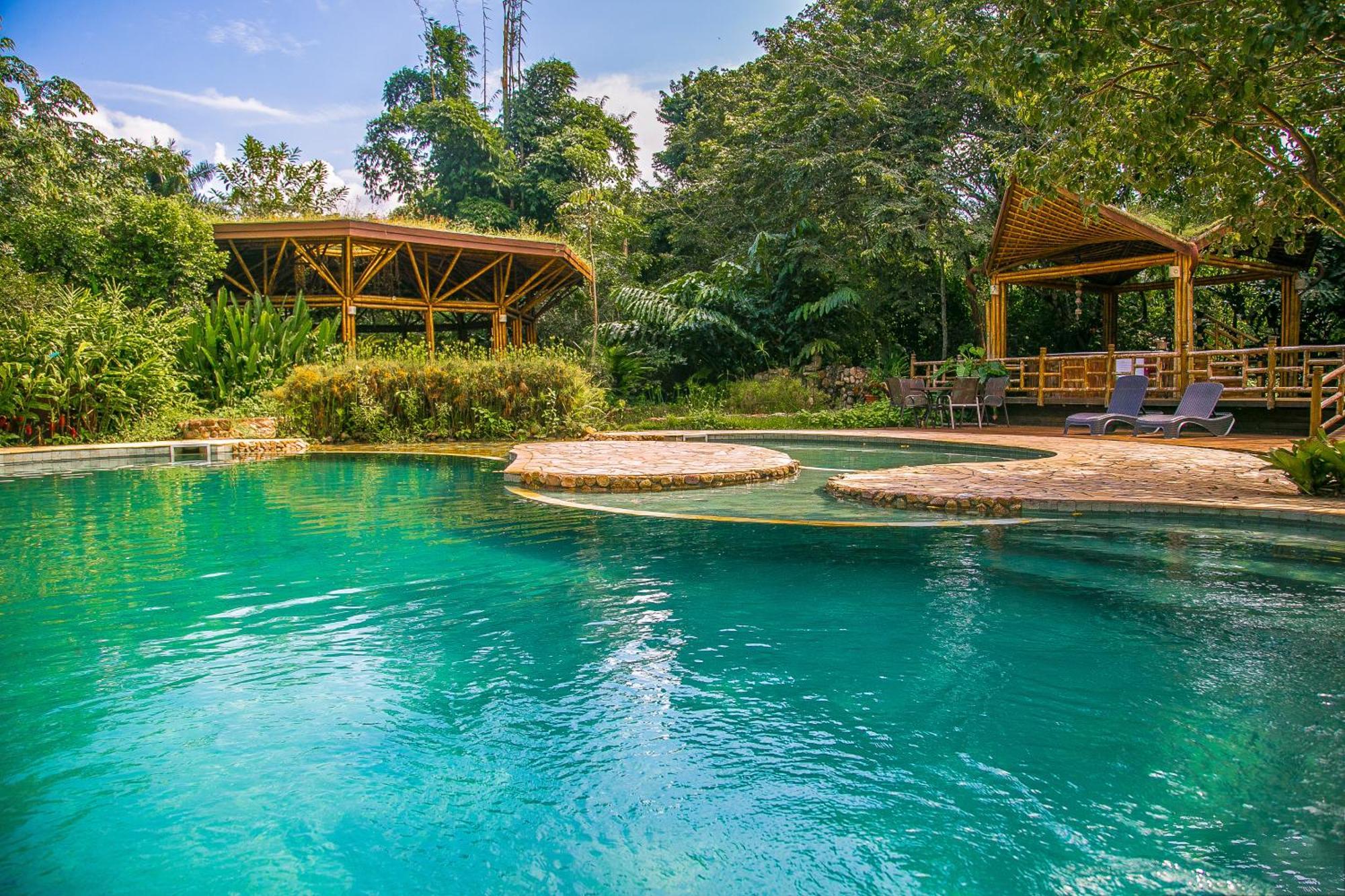 Banana Bamboo Ecolodge Ubatumirim Exterior foto