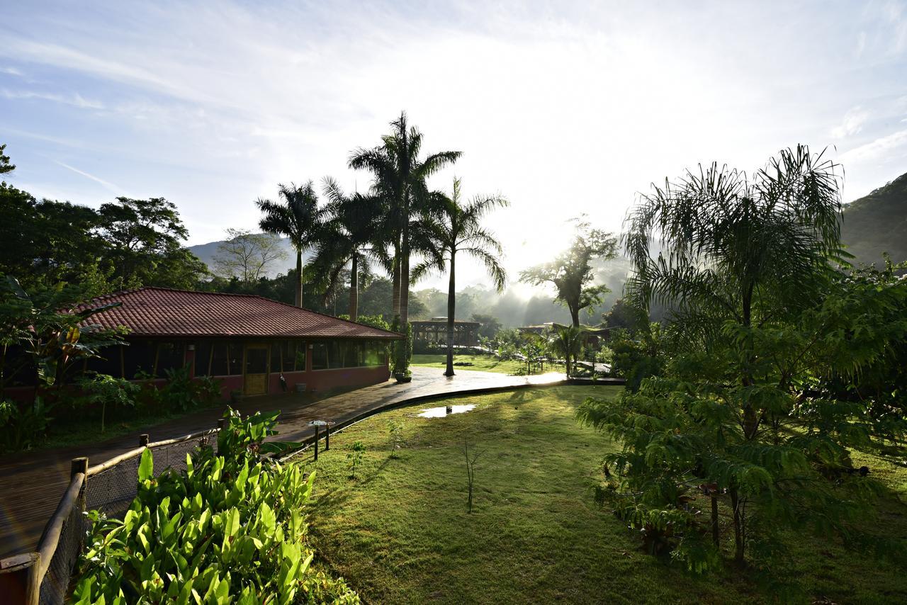 Banana Bamboo Ecolodge Ubatumirim Exterior foto